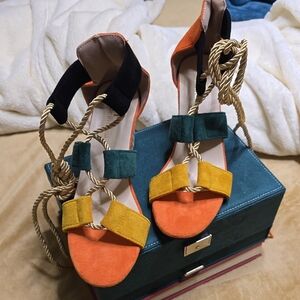Colorful Women's Sandals with Rope Detail